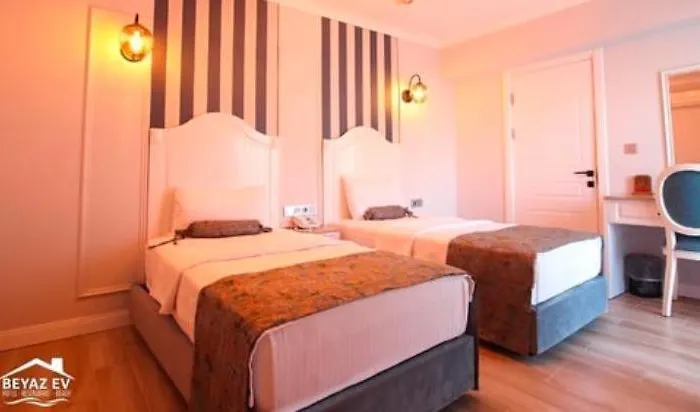 Beyaz Ev Restaurant Hotel