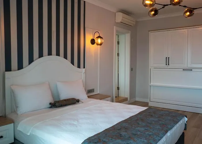 Beyaz Ev Restaurant Eskiomerler